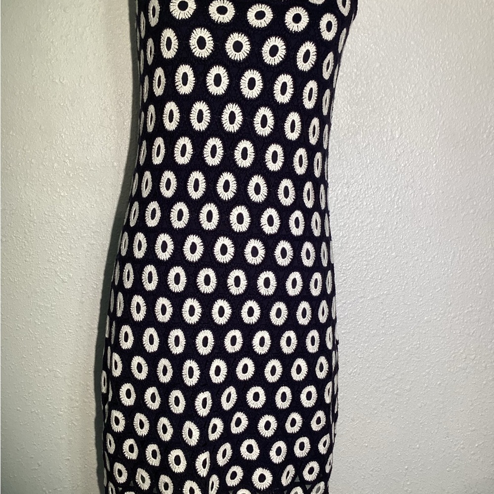 Boden Elana Blue and White Crochet Dress size 8 - Picture 4 of 12